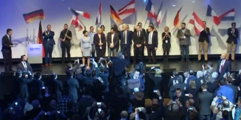 Avrupa’da Aşırı Sağ Trump ile Ümitlendi