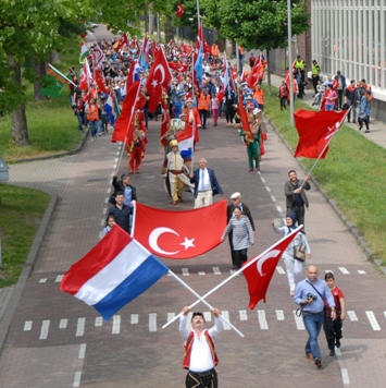 Arnhem Türk Festivali Yürüyüşü (3)
