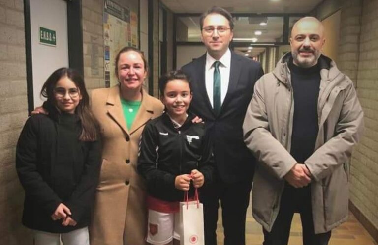 10yasindaki cem yardim icin 2 bi (2)