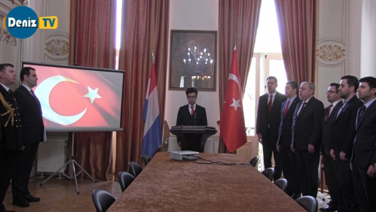 Çanakkale şehitleri ve depremde hayatını kaybedenler Duygulu bir şekilde anıldı