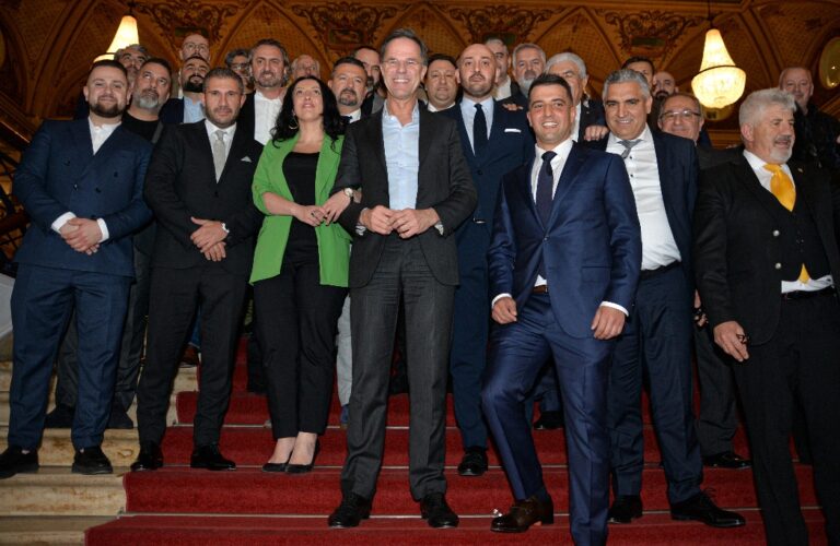 MKB Den Haag Grand Hotel Amrâth-Kurhaus. İftar Yemeği. (30)