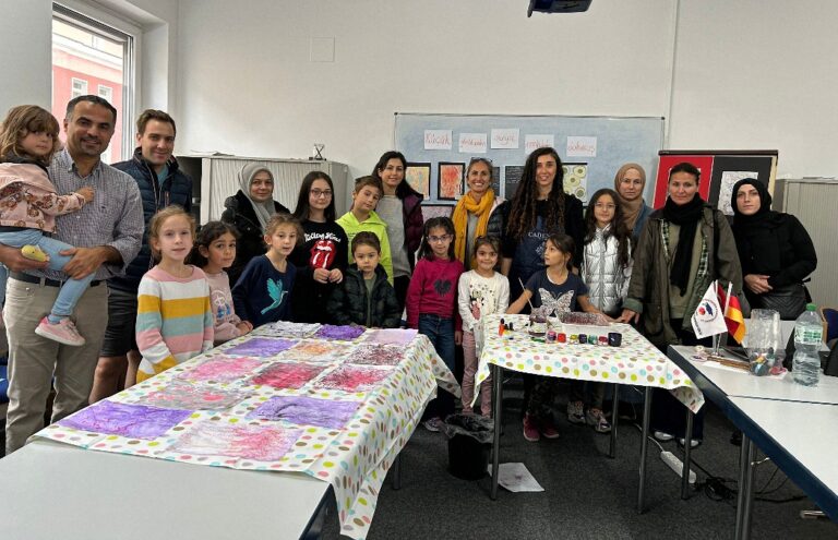 Münih’te Çocuklardan Ebru Sanatı Kursuna yoğun ilgi