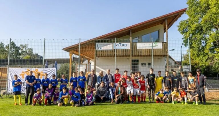 Landshut Integrationsbeirat ve Landshut Belediye’sinin desteği ile futbol turnuvası düzenlendi
