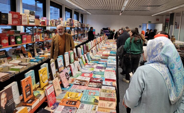 Münih’te Kültür Ve Kitap Fuarı Düzenlendi
