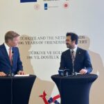 Hollanda’da İsrail Büyükelçiliği Önünde Filistin’e Destek Gösterisi Engellendi