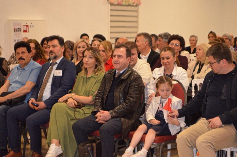 ADD HOLLANDA DAN MUHTEŞEM 19 MAYIS KUTLAMASI