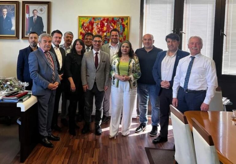Güney Bavyera Türk Gazetecilerinden Münih Başkonsolosu Süalp Erdoğan’a nezaket ziyareti
