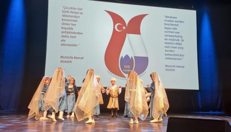 Türkiye – Hollanda Dostluğu’nun 100. Yılı: Rotterdam’da Coşkulu Kutlamalar