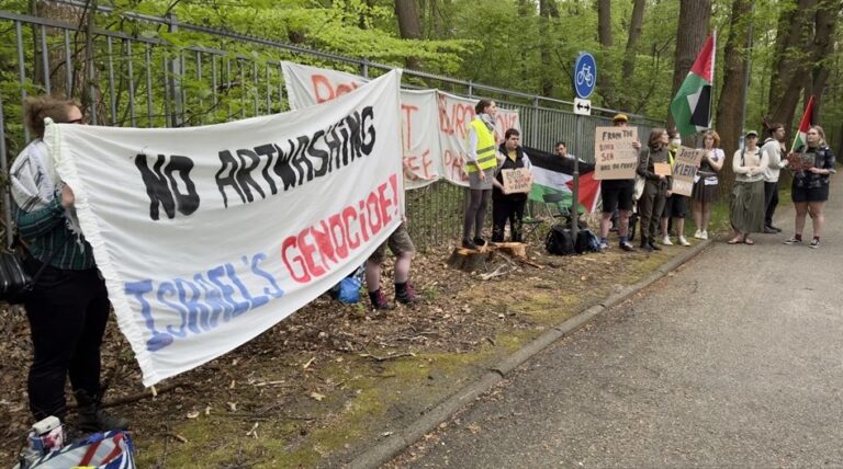 Hollanda’da Eurovision protestosu