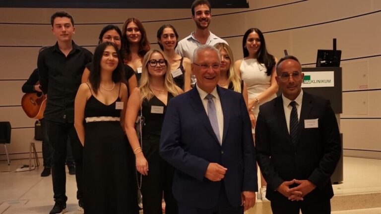 Türk- Alman Tıp İlişkilerinin 40