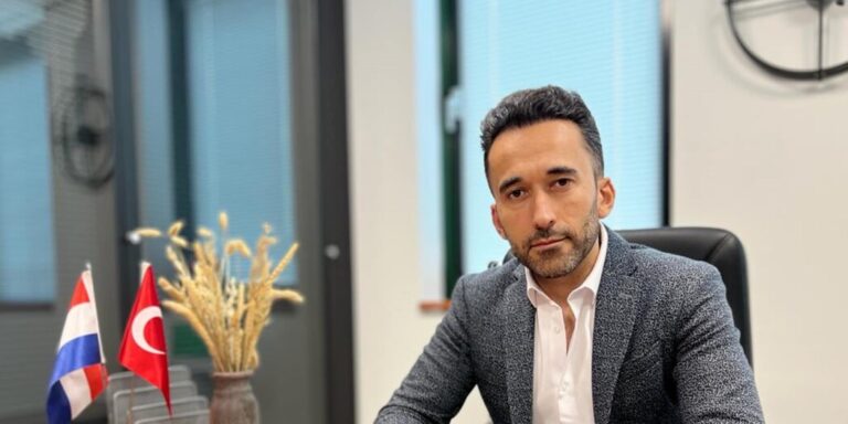 Türk Vatandaşlarının Amsterdam Havalimanındaki Çilesi Bitmiyor: Girişte Sıkı Kontroller Devam Ediyor