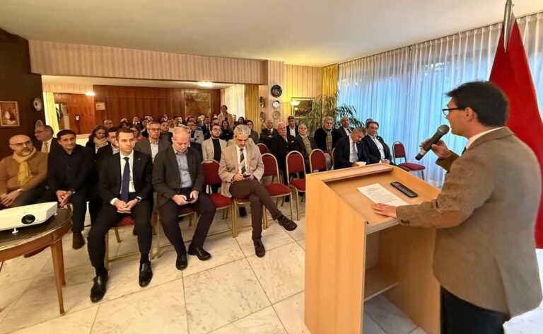 Süalp Erdoğan sivil toplum kuruluşlarımızın yöneticileri ve iş insanlarıyla biraraya geldi