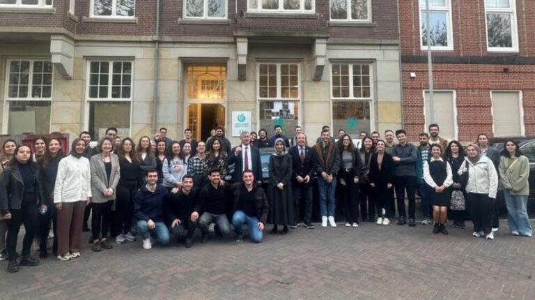 Milli Eğitim Bakanlığı Heyetinden Hollanda’da Eğitime Yönelik Temaslar