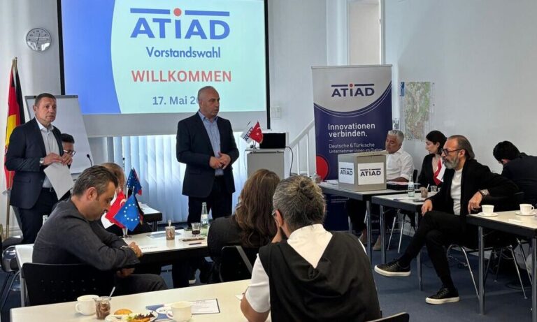atiad da yönetim güven tazeledi