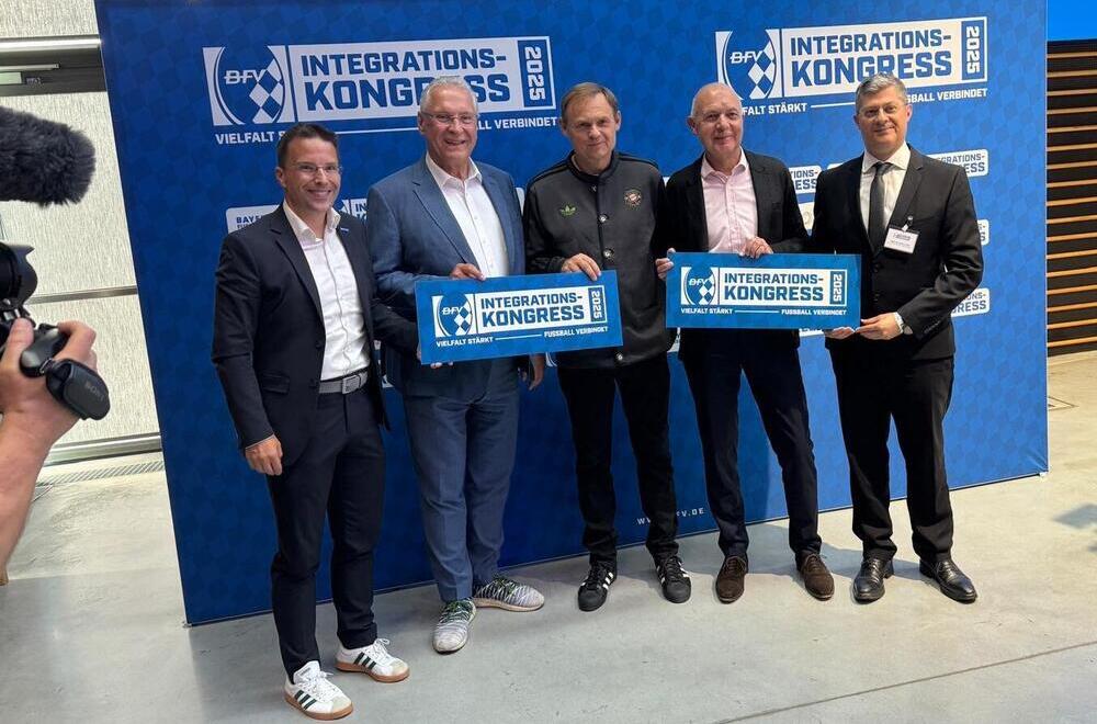 Dr. Christoph Kern, Joachim Herrmann, Björn Gulden, Bernd Neuendorf, ve Prof. Dr. Vural Ünlü