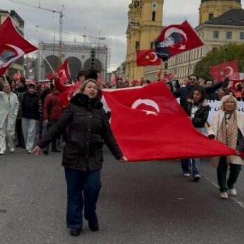 münih cumhuriyet yürüyüşü