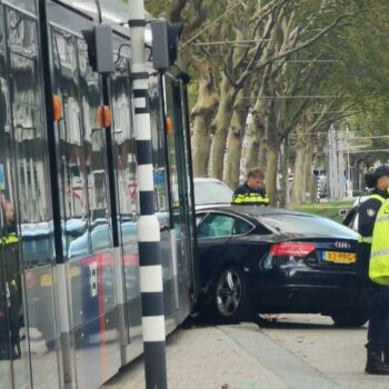 tramwayla taksi kaza1