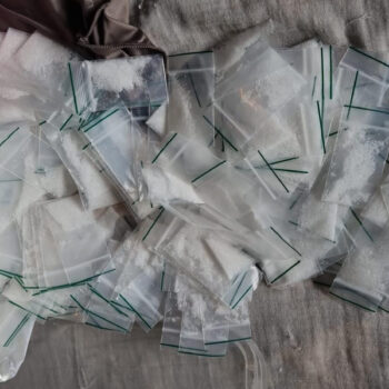 Kontrolde Uyuşturucu ve Kaçak Konut Kullanımı