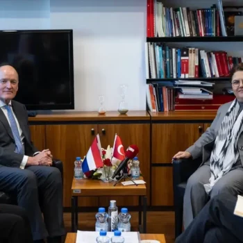 tbmm-insan-haklarini-inceleme-ko