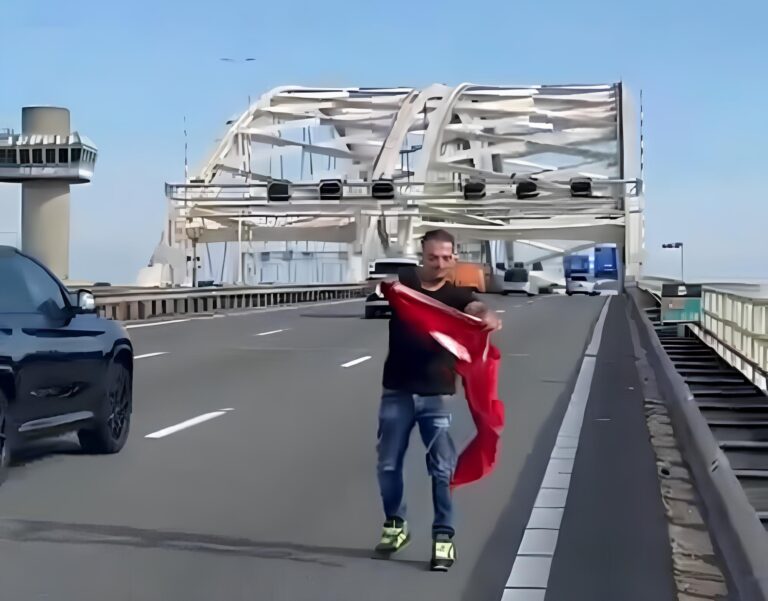 yusuf akin bayrak (1) (1)