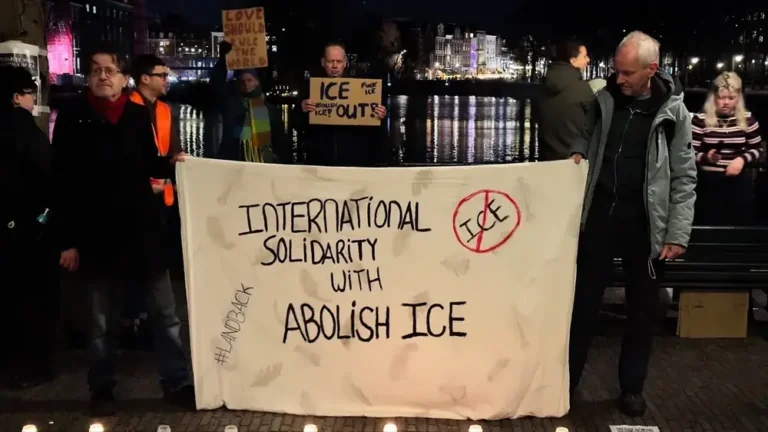hollanda-da-abd-de-ice-yetkilisi