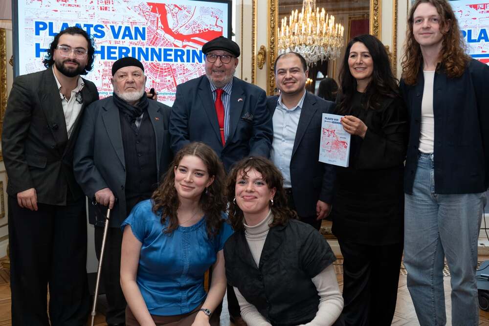 2. misafir işçi anıtı amsterdam1