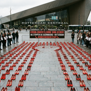 kırmızı topuklu ayakkabı eylemi (1)