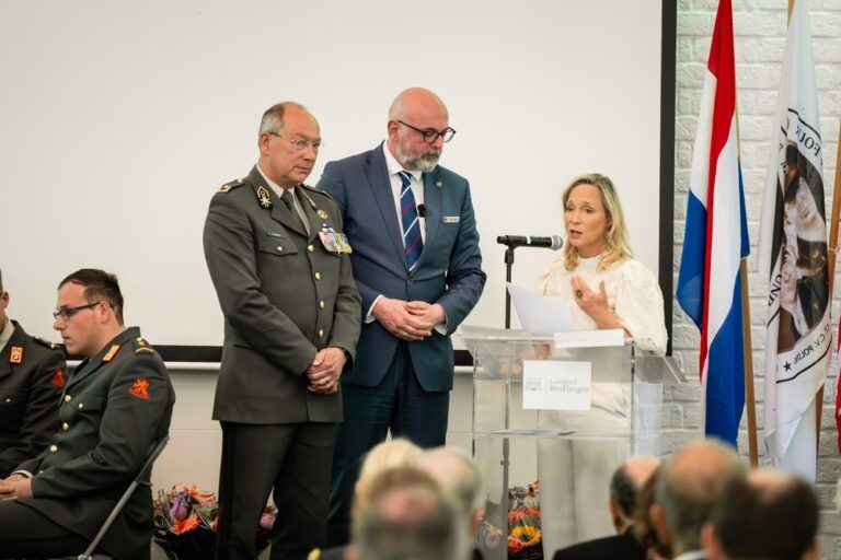 Nederlands Veteraneninstituut ontvangt Legion of Honor Appreciation Award