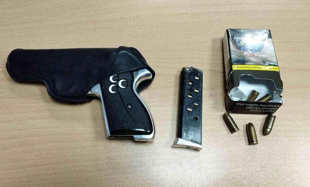 hollandaya gelecek minibüste sil