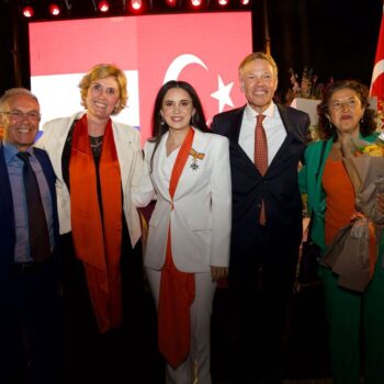 karsu ya kraliyet nişanı4