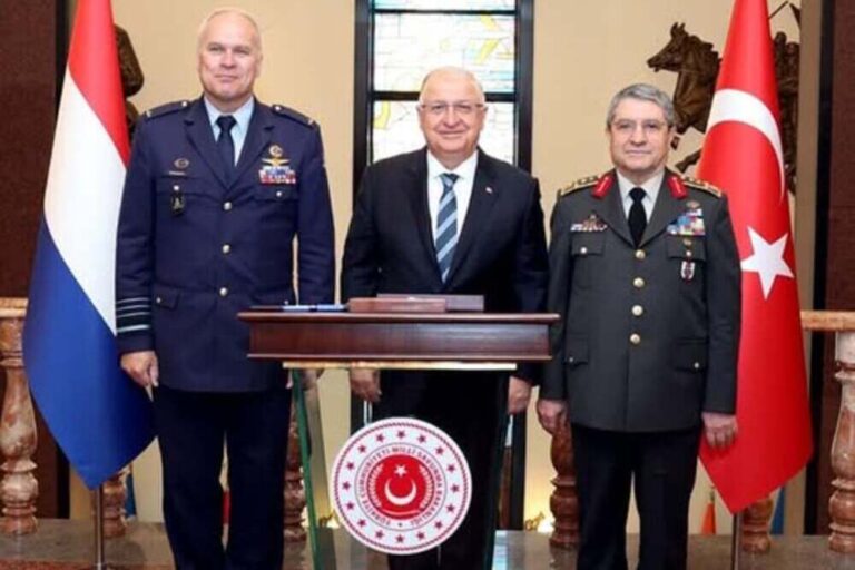 hollanda genel kurmay başkanı ankarada2
