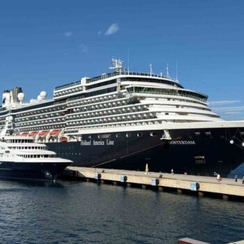 hollanda-bayrakli-oosterdam-bodrum