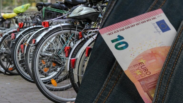 Hollanda’da Bisikletlilere Ceza Zammı! 2027’de Telefonla Bisiklet Kullanmanın Cezası 180 Euro Oluyor