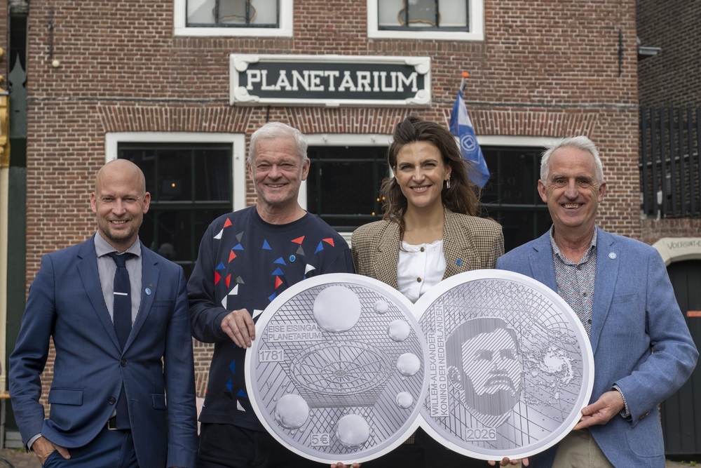 Hollanda’da Eise Eisinga Planetaryumu İçin Özel Hatıra Parası Tanıtıldı